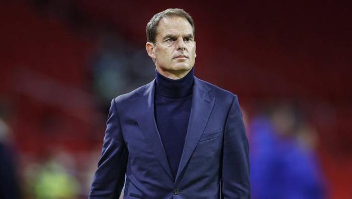 Galatasaray, Şampiyonlar Liginde yarı finali hedefliyor Frank de Boer Ajaxa anlattı: Osimhene saygı göstermek lazım