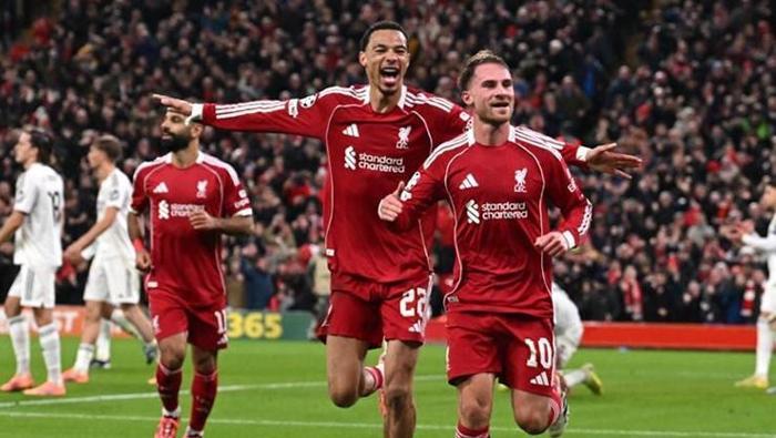 MADRİD, ANFIELDDA MAĞLUP