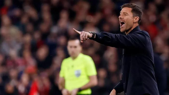 XABI ALONSOYA ARDA GÜLER ÖFKESİ