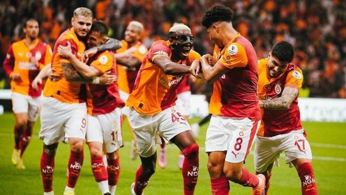 AJAX - GALATASARAY MAÇI CANLI İZLE