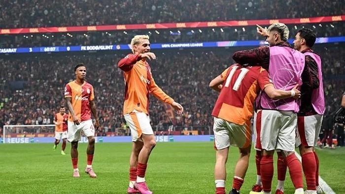AJAX - GALATASARAY MAÇI ŞİFRESİZ İZLE