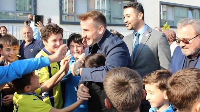 Fenerbahçeli Kerem Aktürkoğlu verdiği sözü tuttu