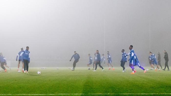 ROMA KARŞISINDA GÖSTERDİLER