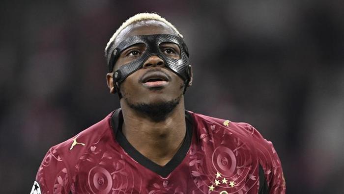 DE TELEGRAAF: AMSTERDAMLILAR EZİLDİ