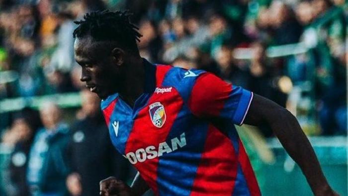 PLZEN, ADU İÇİN UZUN PASLAR DENİYOR