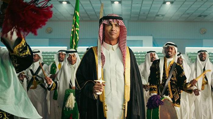 ALTIN AYAKKABI TEPKİSİ