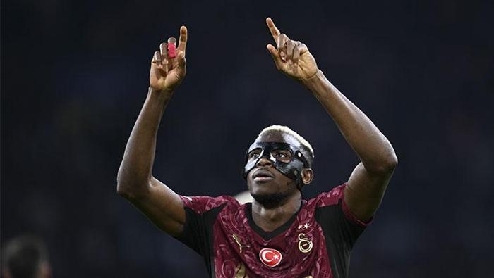 NİJERYANIN EN GOLCÜSÜ OLDU