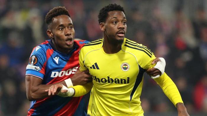Viktoria Plzen - Fenerbahçe maçının ardından yıldız isme övgü: Vazgeçilmez bir konfor unsuru gibi | Oyun aklı oldu yine