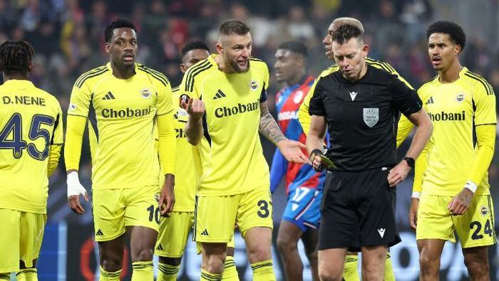 DURANIN ŞORTUNDAN ÇEKTİ