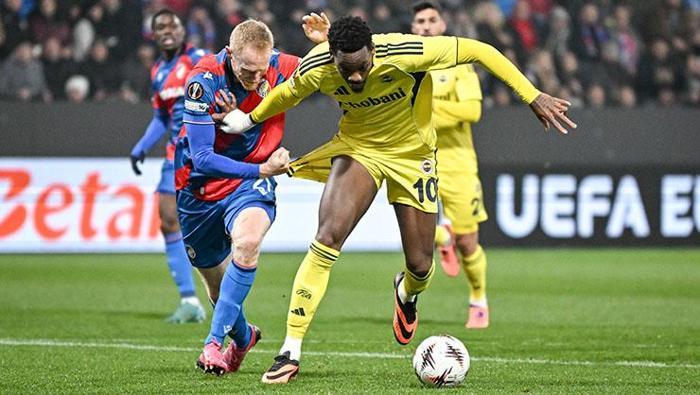 Plzen-Fenerbahçe maçındaki skandal penaltı kararı için Deniz Çobandan sert sözler Bir çuval inciri berbat etti