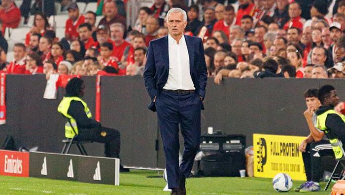 JOSE MOURINHONUN BENFICASI DAHA FAZLA PARA KAZANDI