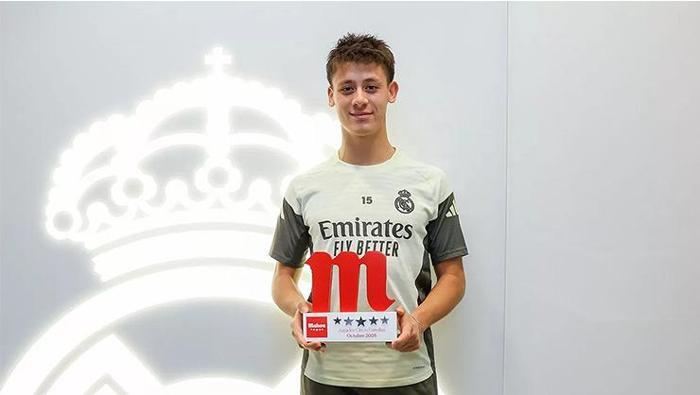 AYIN EN İYİSİ SEÇİLDİ