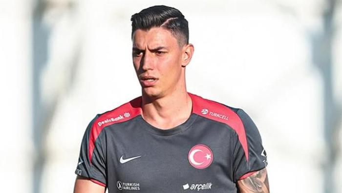 Berke Özer Fransada eleştiri oklarının hedefinde Milli Takım kadrosuna alınmamıştı