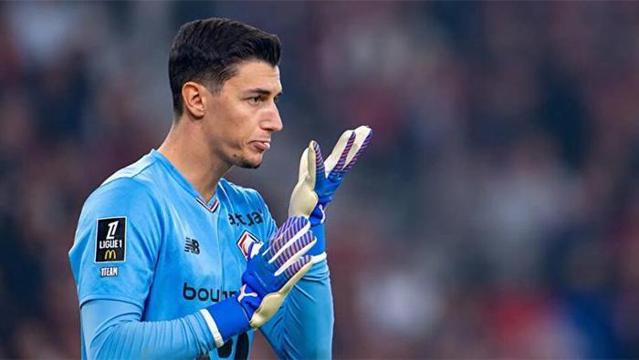 Berke Özer Fransada eleştiri oklarının hedefinde Milli Takım kadrosuna alınmamıştı