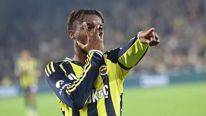 Usta isimden Fenerbahçeli yıldıza övgü dolu sözler: Başka bir seviye | Büyük fark yarattı