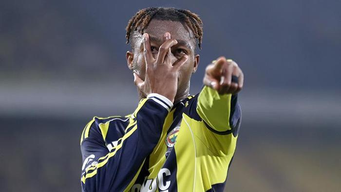 Fenerbahçe için asıl tehlikeyi usta isim açıkladı İki yıldıza ayrı parantez Bir haller oldu