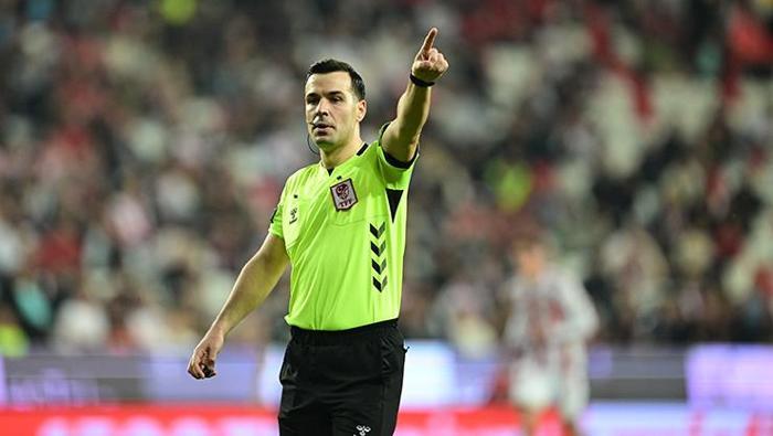 Antalyaspor-Beşiktaş: Cihan Aydın