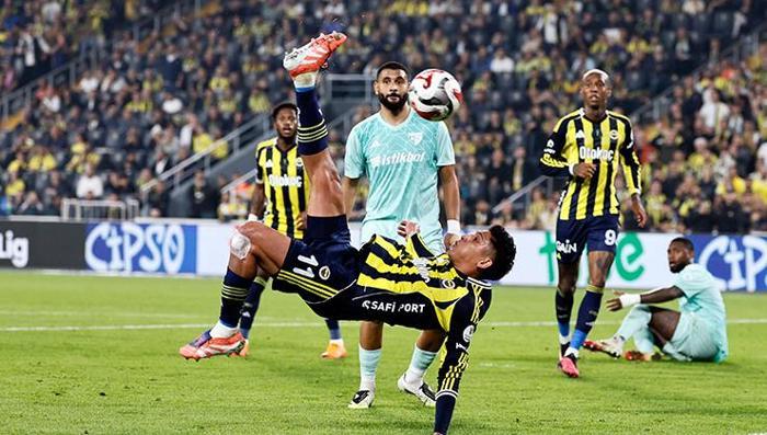 TAKIMIN EN ÖNEMLİ İSİMLERİNDEN BİRİ