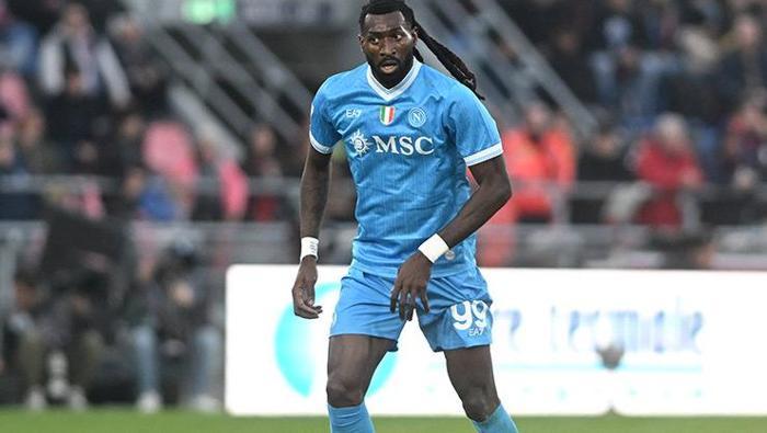 MİLLİ TAKIMDA SAKATLANDI