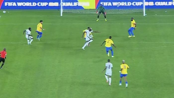 KICKER: OSIMHEN, AUBAMEYANGI YENDİ