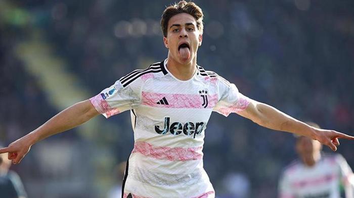 19 GOL ATTI 15 ASİST YAPTI