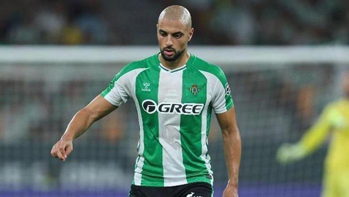 BETİS, AMRABATTAN FEDAKARLIK İSTİYOR