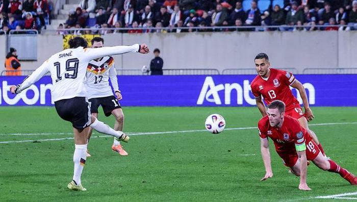 Canlı yayında Leroy Sane kavgası Lüksemburg-Almanya maçına damga vurdu: Ortalık karıştı