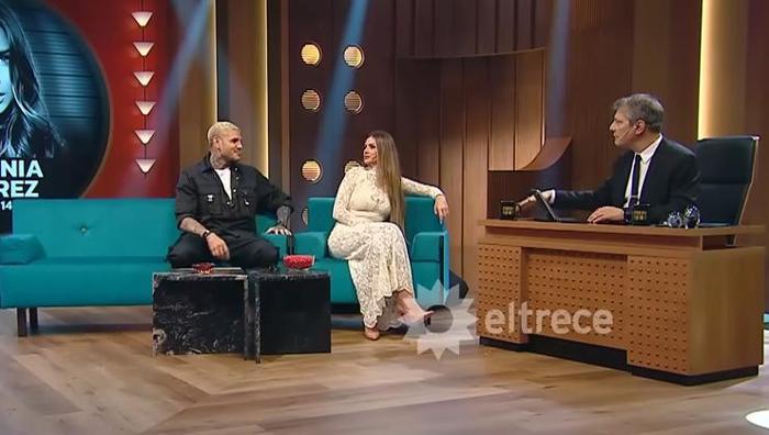 Galatasaray zor günler geçiriyordu Mauro Icardi stüdyoya girdi, forma hediye etti