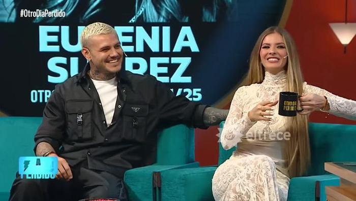 Galatasaray zor günler geçiriyordu Mauro Icardi stüdyoya girdi, forma hediye etti