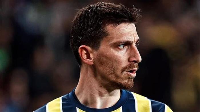 Fenerbahçe kaptanı Mert Hakan Yandaştan umre paylaşımı