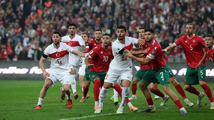 2-0lık Bulgaristan maçı sonrası çarpıcı yorum Dünya Kupası için kaygı verici bir oyun | Milli Takımın en büyük sorunu...