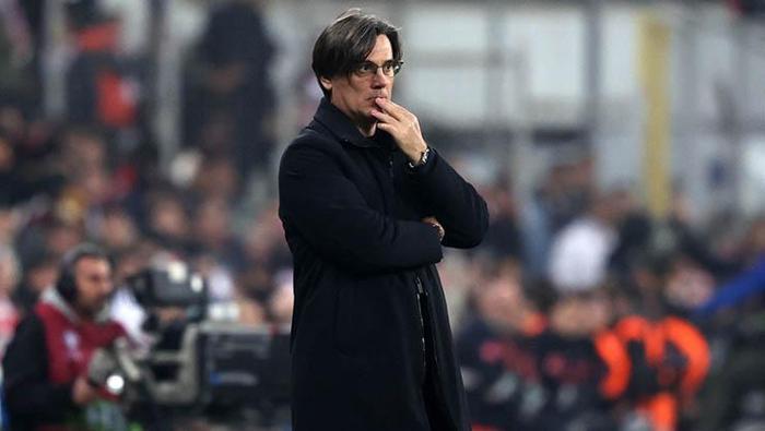 Montella’ya sorsanız...