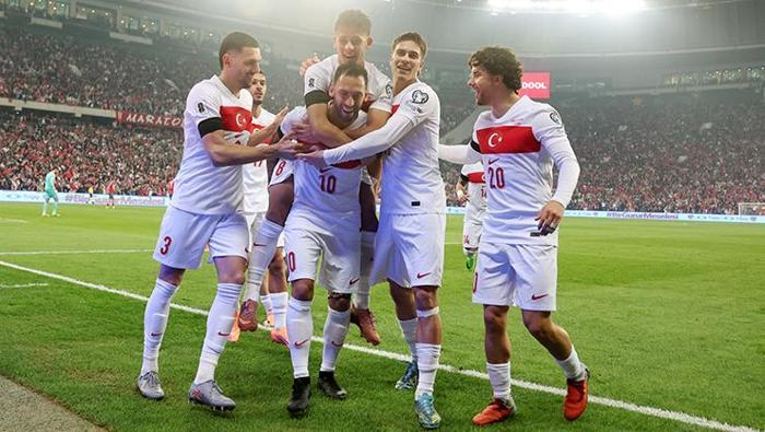 2-0lık Bulgaristan maçı sonrası çarpıcı yorum Dünya Kupası için kaygı verici bir oyun | Milli Takımın en büyük sorunu...