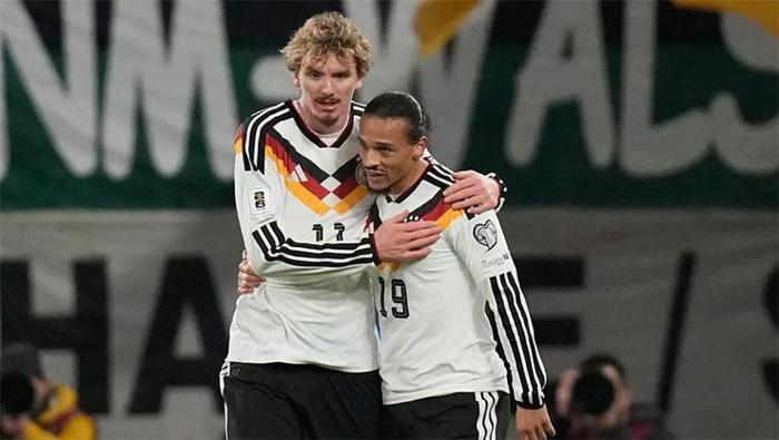 Leroy Sane performansıyla herkesi söylediklerine pişman etti Almanyada manşetlerde: Nefes kesici, tutkulu, çılgın