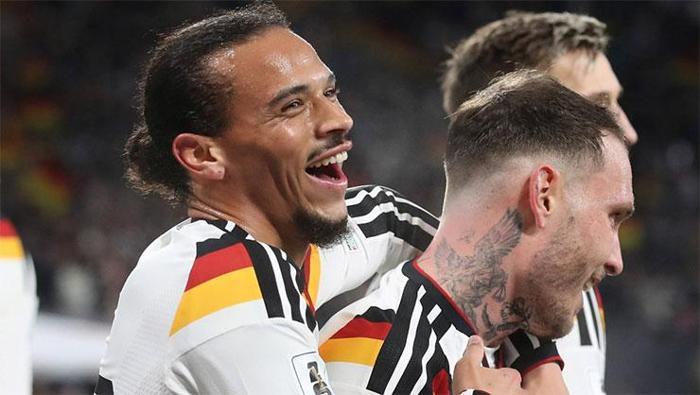 Leroy Sane performansıyla herkesi söylediklerine pişman etti Almanyada manşetlerde: Nefes kesici, tutkulu, çılgın