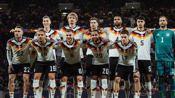 Leroy Sane performansıyla herkesi söylediklerine pişman etti Almanyada manşetlerde: Nefes kesici, tutkulu, çılgın