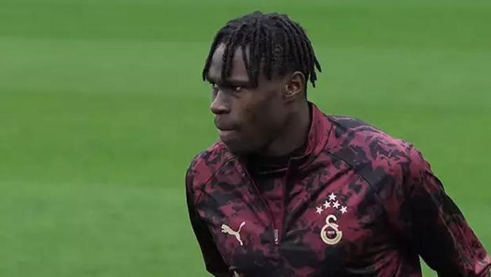 AYNI SAKATLIĞI YAŞAMIŞTI