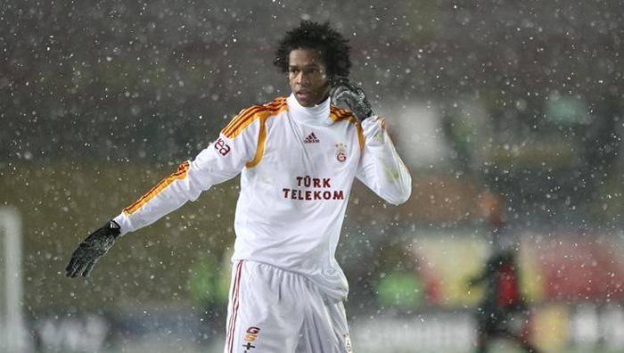 Galatasarayın eski yıldızı Jo Alves gözaltına alındı