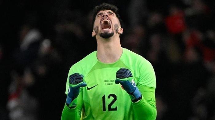 TRANSFER PİYASASI CANLANIYOR