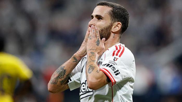 KRİZ DERİNLEŞİYOR