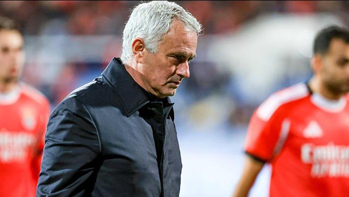 CİDDİ OLMAYAN OYUNCULAR VARDI