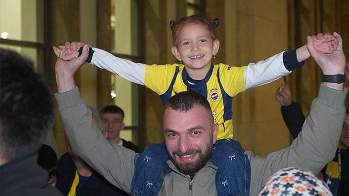 Fenerbahçenin kritik Çaykur Rizespor virajı; Sarı-Lacivertliler Rizede coşkuyla karşılandı