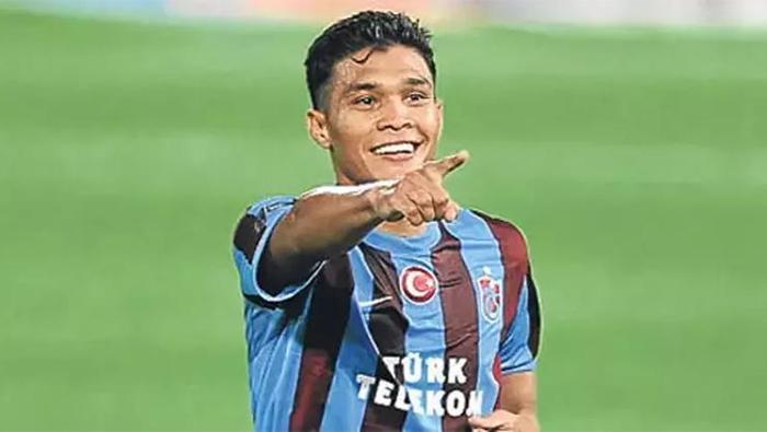 Eski Trabzonsporludan Fenerbahçeli Jhon Duran için övgü dolu sözler Sarsıcı iki tokat atmak lazım