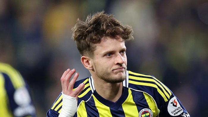 BAUMGARTNER İLE TAKAS İDDİASI