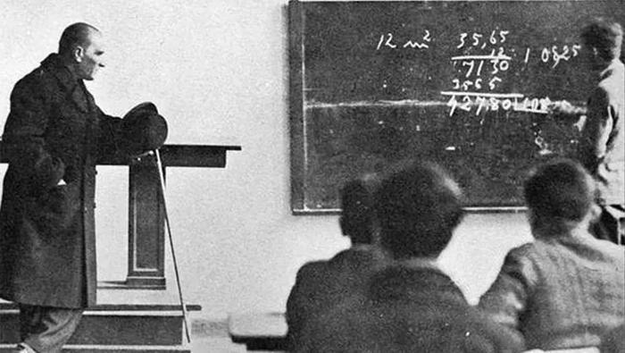 24 KASIM ÖĞRETMENLER GÜNÜ MESAJI 2025: En güzel, öğretmenler günü Atatürk sözleri ve şiirleri