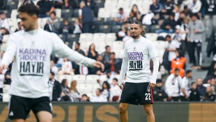Beşiktaş - Samsunspor maçına damga vuran Martı Süleyman Sebanın sözleri gündem oldu: Bir gün sizi özlersem...