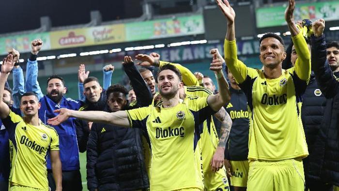 VESELINOVICİN FENERİ GİBİ / ZAFER BÜYÜKAVCI - FANATİK