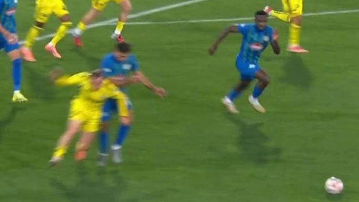 LACINİN İKİNCİ SARI KARTI DOĞRU MU