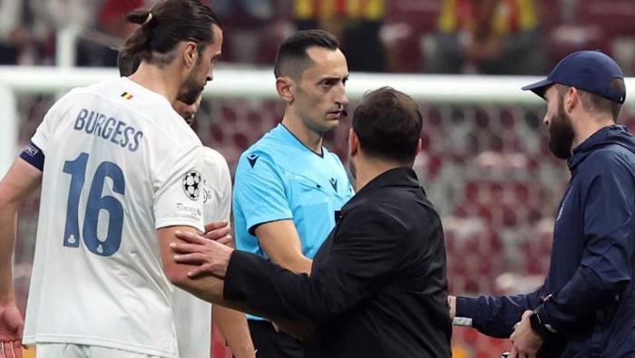 Galatasaray - Union Saint-Gilloise maçının hakemi çok konuşuldu Deniz Çoban yorumladı: Çıkmayan kart, değişen kader