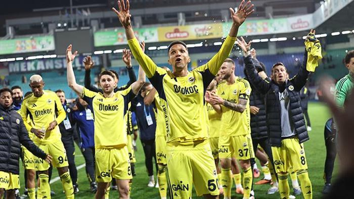 Fenerbahçede Tedesconun kadroda tatlı sıkıntısı Derbide zor tercih...